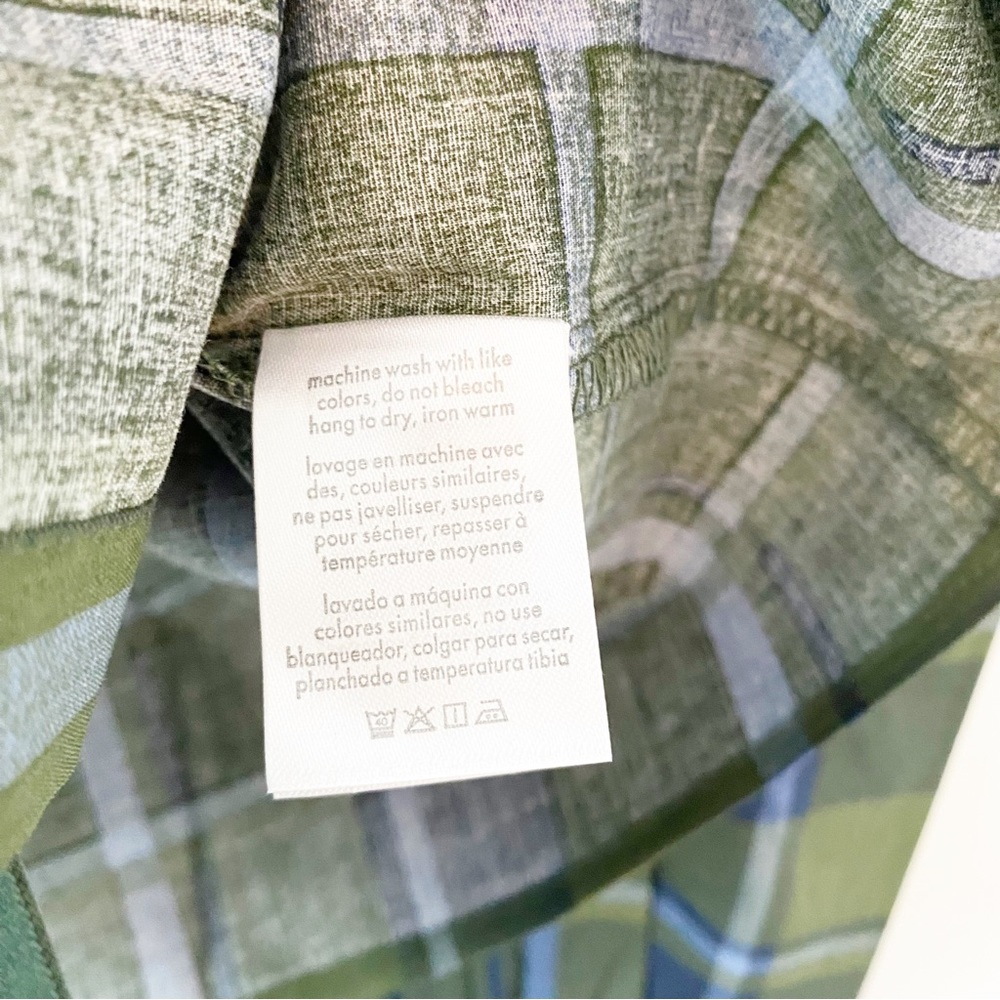 WeWoreWhat Puff Sleeve Plaid Oversized Collared Blouse NWT Academia - Picture 12 of 12